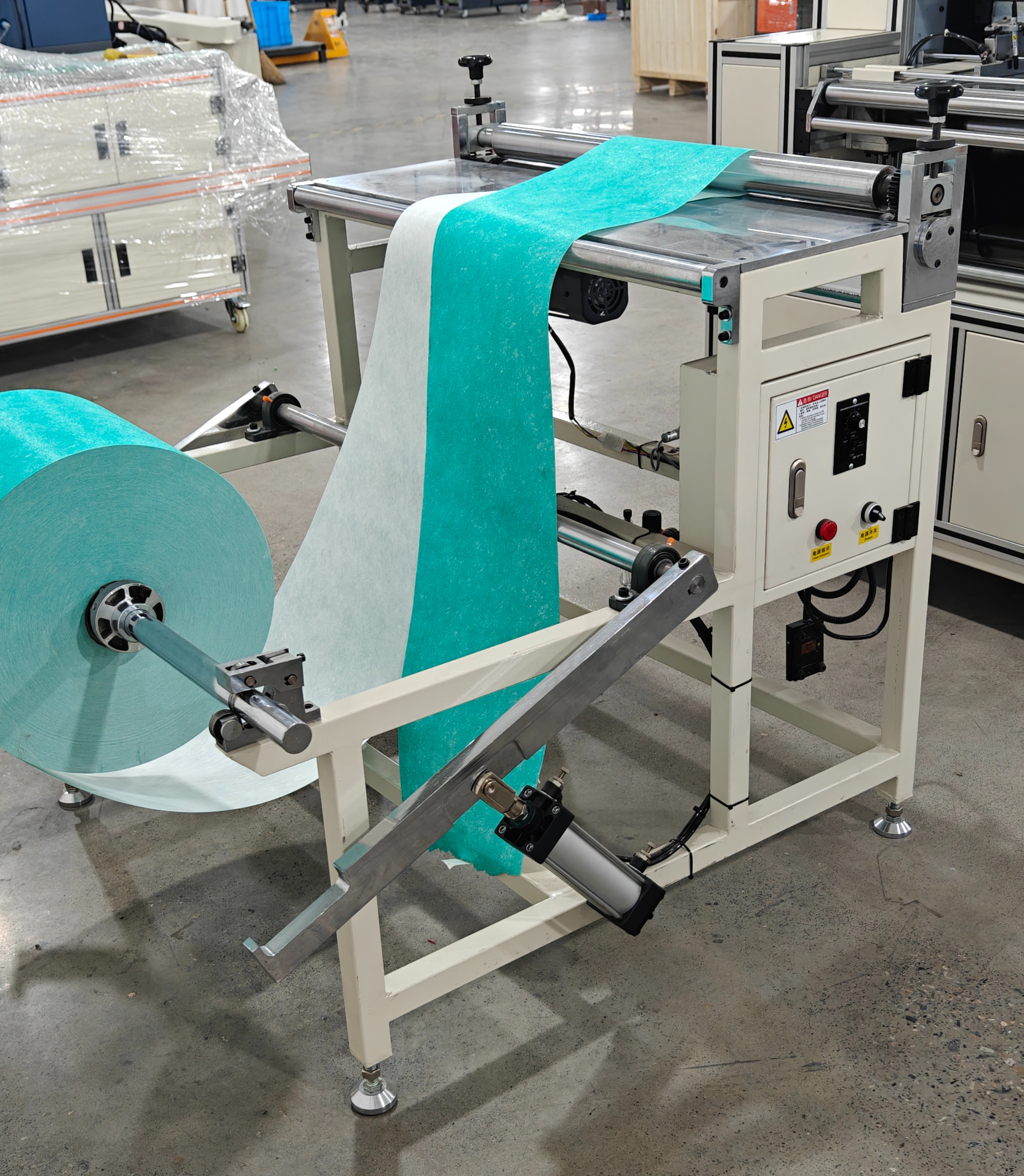 Fully Automatic Paper Folding Machine for Filters, Effective Width 1100mm Pleating Machine